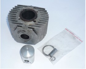 MOTOROVÝ VÁLEC S PÍSTNÍ SADOU - TYP 50/20,21,23  (PO VYBROUŠENÍ - TĚSNÍCÍ PLOCHA NA ZABROUŠENÍ